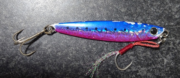 筆者の私物のジグパラ(ブルピンカラー)の写真